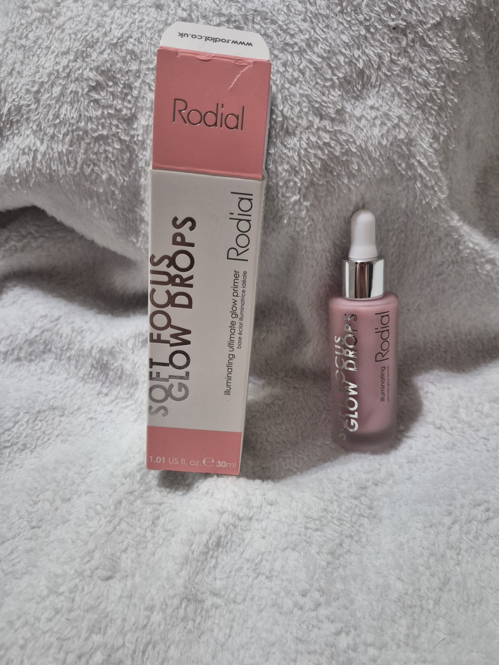 Rodial Soft Focus Glow Drops Illuminating Primer